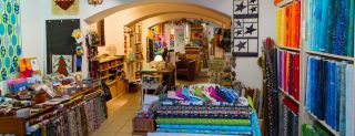 laden um fluchos frau zu kaufen munich Quilt u. Textilkunst