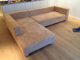 reinigung des sofas zu hause munich BIO Clean Team Polsterreinigung