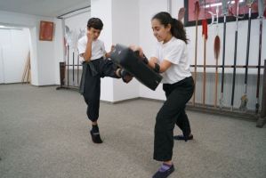 Kinder Kung Fu Training