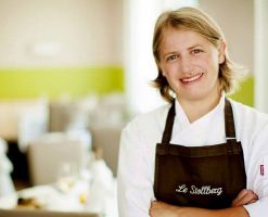 romantische abendessen auf der terrasse munich Le Stollberg