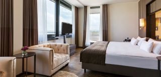 paare hotels mit jacuzzi munich INFINITY Hotel & Conference Resort Munich